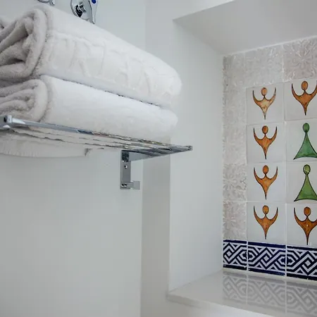 Hotel Triana Montalvan