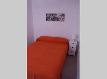 Orange Triana Centro Apartment