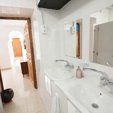 Hostel Onefam Catedral Seville