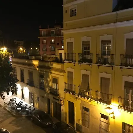 Puerta Carmona 2* Sevilla