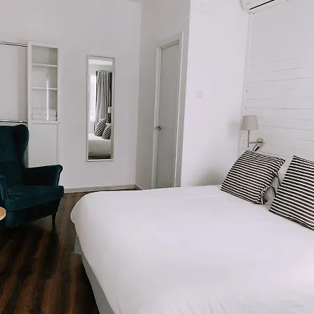 Boutike Guesthouse Гостевой дом 2*