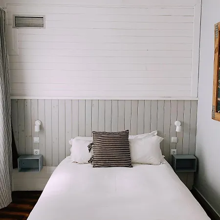 Boutike Guesthouse Гостевой дом Севилья
