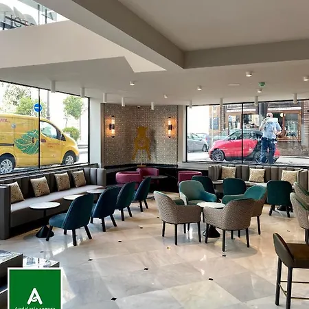 America Hotel 4*