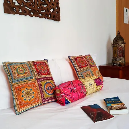 Hotel Triana Luxury 3*