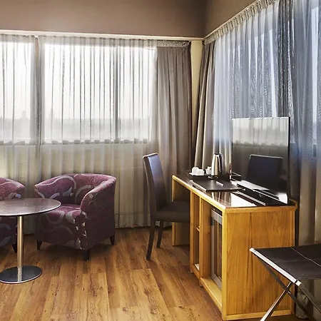 Catalonia Giralda 4* Sevilha