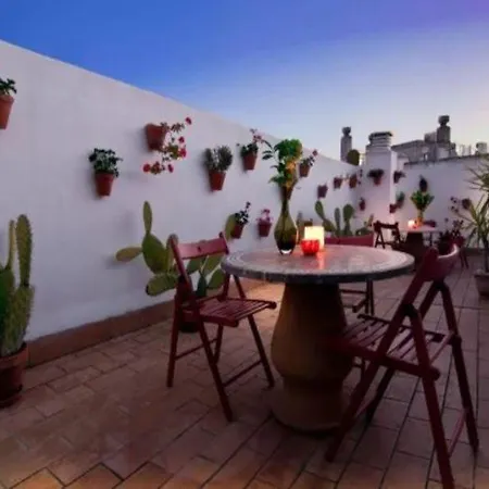 Un Patio Al Sur