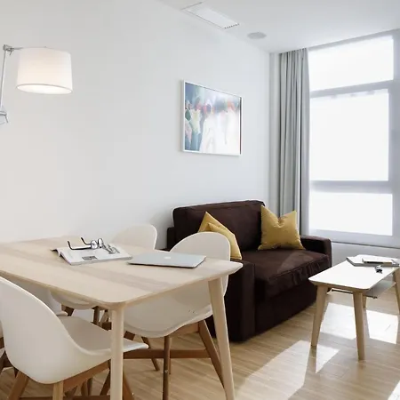 Aparthotel Mush *