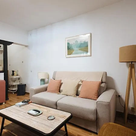 Apartment Aitana's Retreat With Charming Garden *