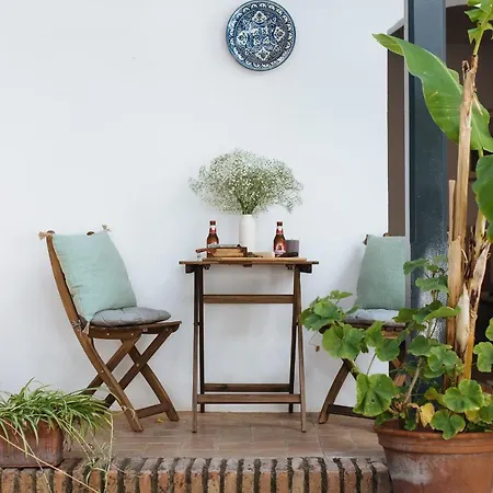 Aitana's Retreat With Charming Garden Apartment *