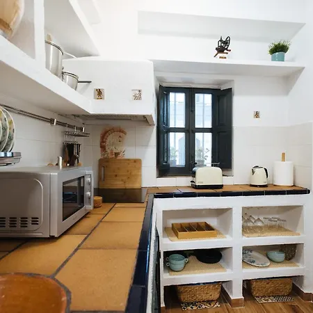 Aitana's Retreat With Charming Garden Seville
