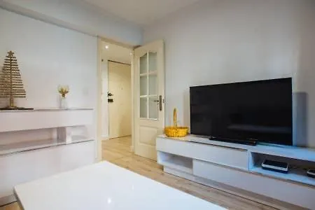 13 Calle San Jacinto Seville