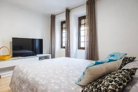Apartment 13 Calle San Jacinto Seville