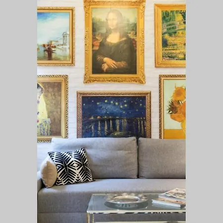 Pretty Duplex In Bohemian District-city Center *