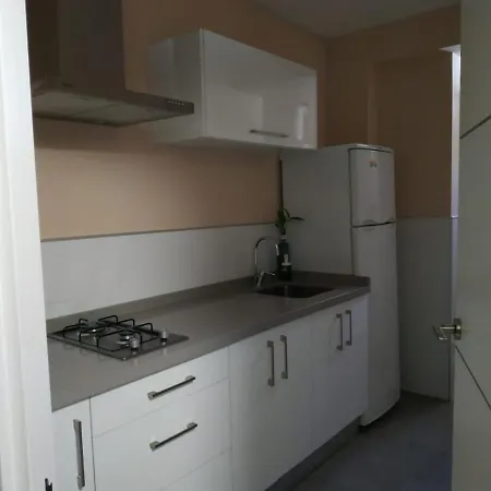 Nervion Piso Con Patio Apartment *