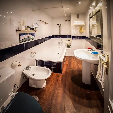 Centuria Macarena, Apartamento Duplex Apartment