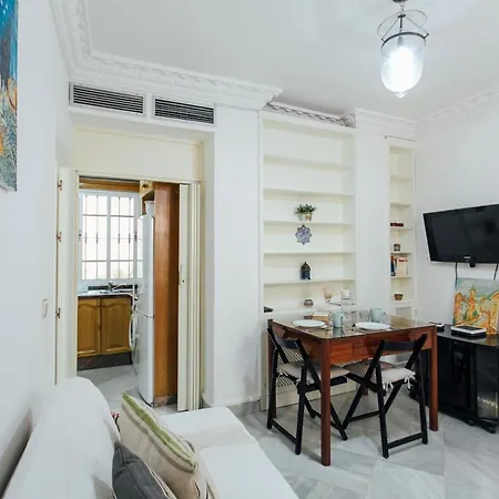 Cozy And Bright- 1bd 1bth - La Alfalfa Apartment *