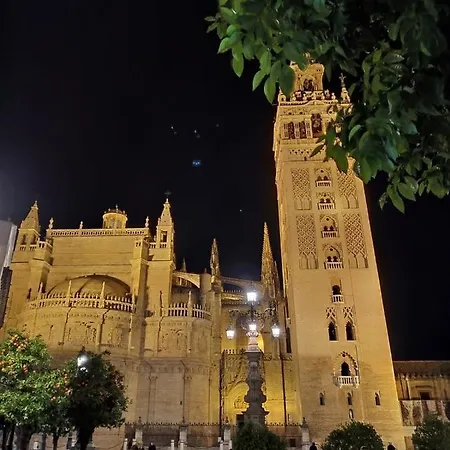 Living Triana House Apartment *