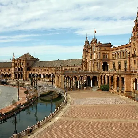Epicenter Ii Nuevo Y Lujoso Apto Parking Gratis Perfecta Ubicacion Seville