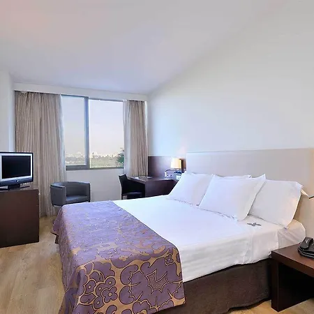 Exe Isla Cartuja 4* Seville