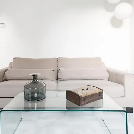 Apartamento Con Solera En El Corazón De Triana