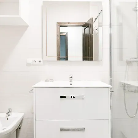 Apartamento Con Solera En El Corazón De Triana *