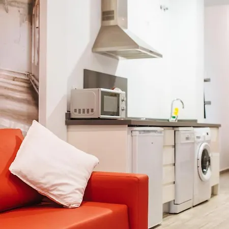 Hostly O'donnell A Center-fibre-parking Optional Apartment Seville