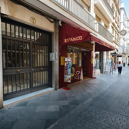 Hostly O'donnell A Center-fibre-parking Optional Seville