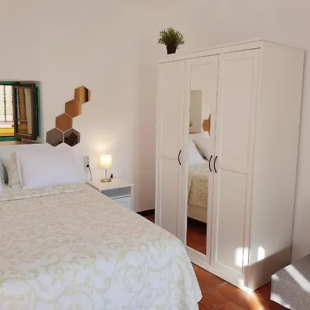 Apartament Patio Andaluz Siglo Xvi Sewilla