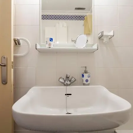 Apartamento Tranquilo Y Con Encanto En Palacio Sevillano, Junto Catedral A Acond Y Wifi Seville