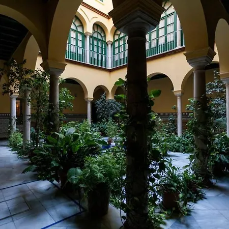 Apartamento Tranquilo Y Con Encanto En Palacio Sevillano, Junto Catedral A Acond Y Wifi