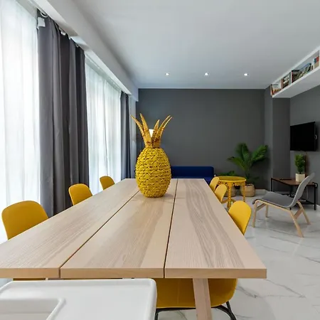 Lujan Deluxe By Valcambre Apartment