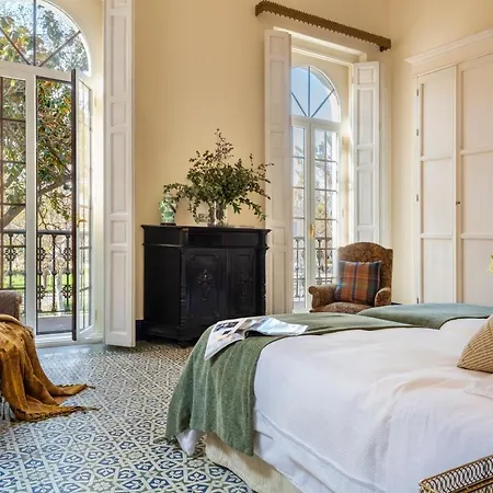 Alfonso, Restored Palace House With Gardens And Monuments Views Villa *