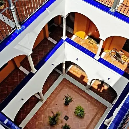 Feria Palace Apartment