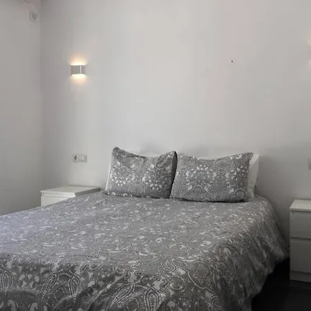 Holiday home Casa Reformada Con Terraza/wifi/aire Acondicionado Seville