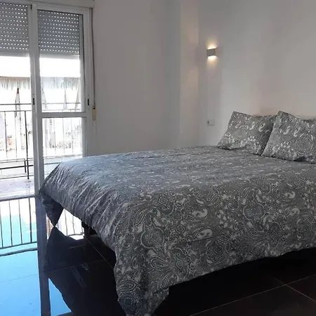 Casa Reformada Con Terraza/wifi/aire Acondicionado Seville