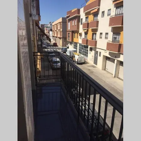 Casa Reformada Con Terraza/wifi/aire Acondicionado