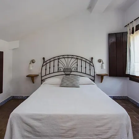Casa Del Siglo Xvii *