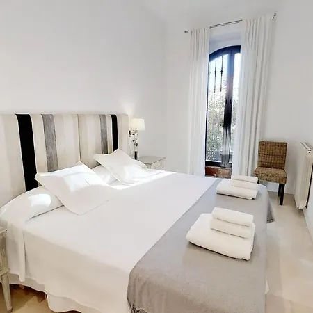 Luxury - Alcazar *