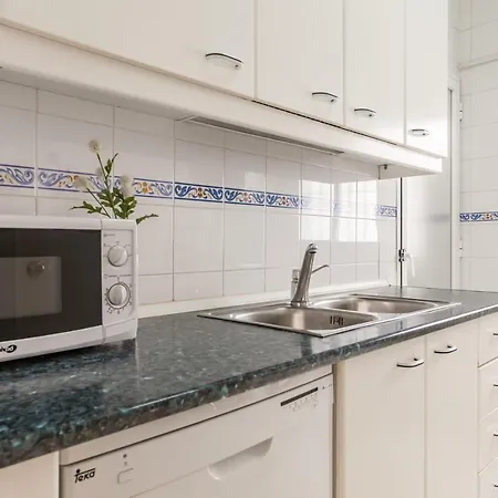 Cerca Del Alcazar Con Garaje Privado Apartment