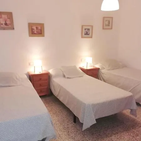 Holiday home One Bedroom House With Garden And Wifi At *