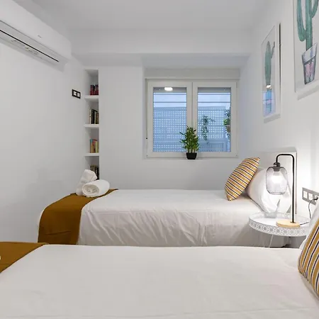 Lujan Deluxe By Valcambre Apartment