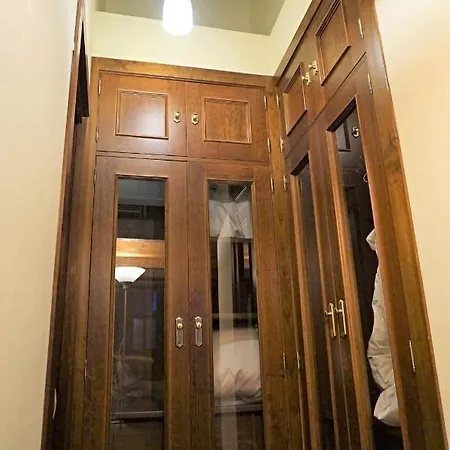 Apartment Feria Palace