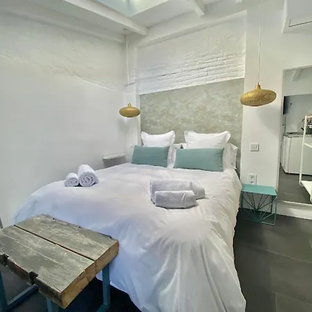 ático Con Terraza Totalmente Privada En Pleno Centro Histórico De Apartamento