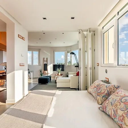 Penthouse Lovely Studio - Space Maison Sevilla