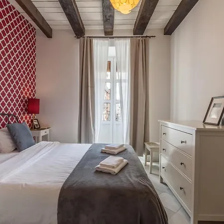 Ad2a Luminoso 2 Bedroom Apartment, 250m De Catedral Apartment Seville