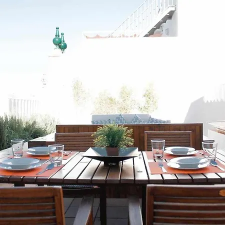 Holiday home Monkeys Luxury Triana House