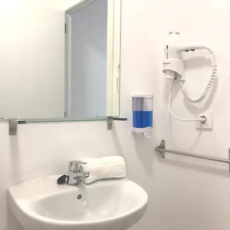 Arc House Only Adults Auberge de jeunesse Séville