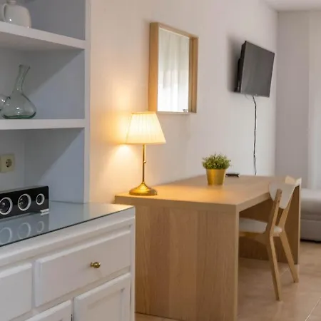 Apartamento Triana 102 Apartment *