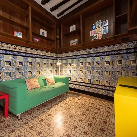 Auberge de jeunesse Arc House Only Adults