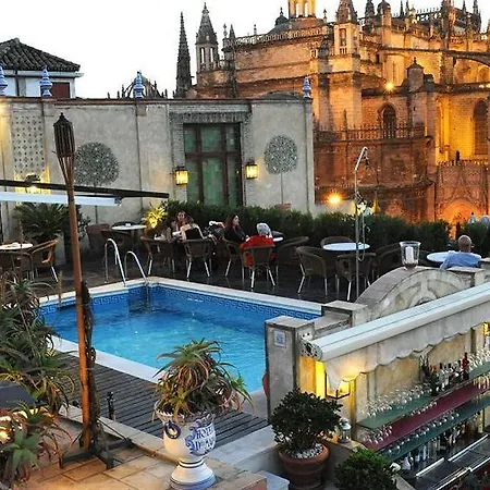 Hotel Doña María 4*